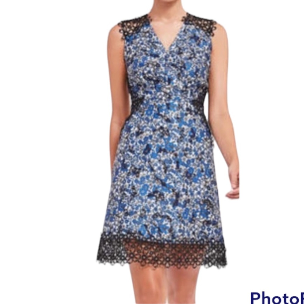 Elie Tahari Wren Crochet Trimmed Blue Floral Dress Size 8 - Picture 6 of 6